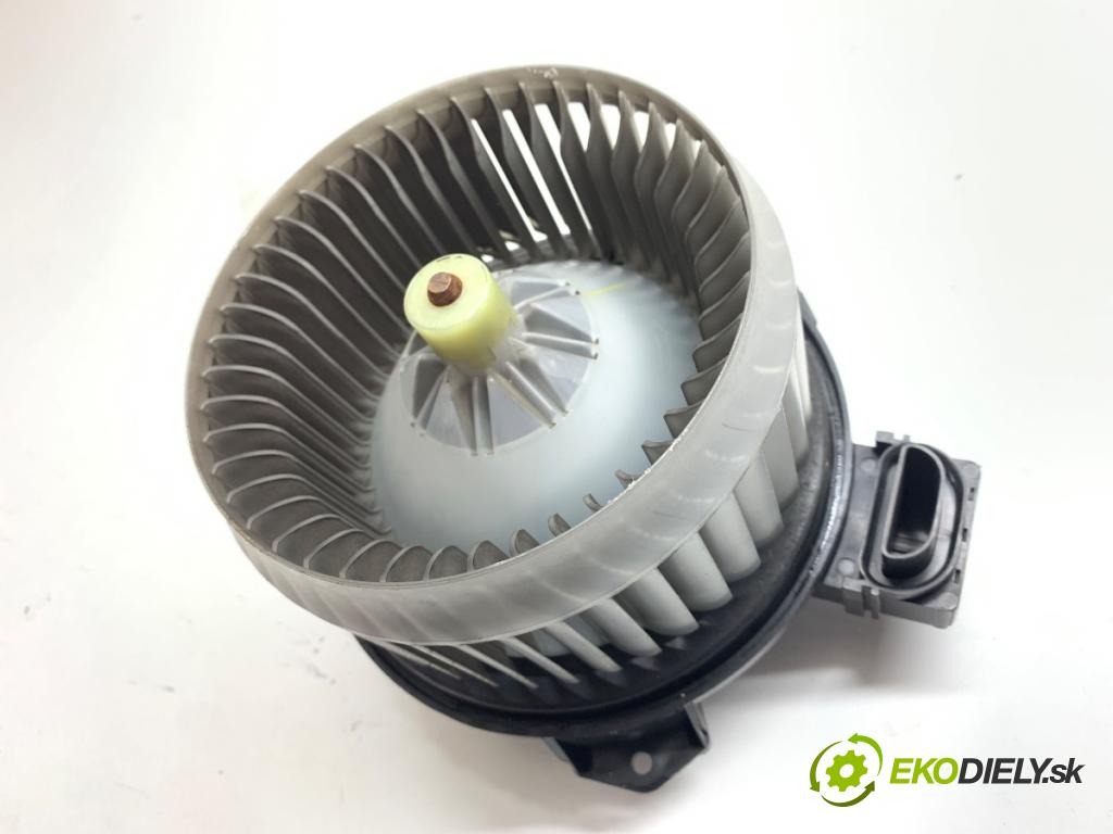 SUZUKI SX4 liftback 2008 88 kW 1.9 DDiS 4x4 (RW 419D) 1910 ventilátor kúrenia AV272700-0311