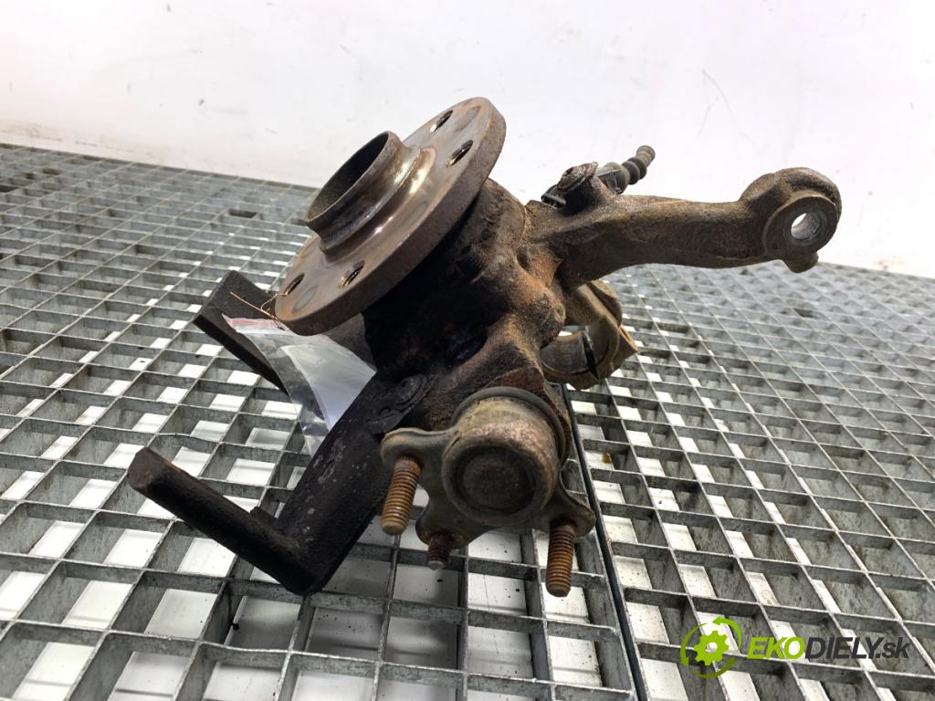 VW GOLF V liftback 2005 77 kW 1.9 TDI 1896 náboj ľavy predný