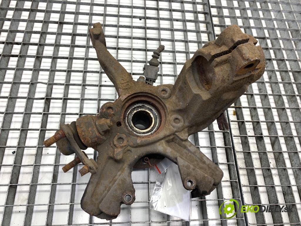 VW GOLF V liftback 2005 77 kW 1.9 TDI 1896 náboj ľavy predný