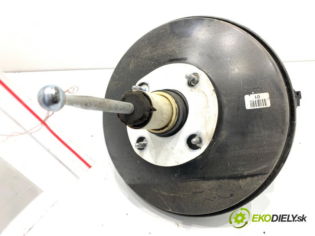 VW GOLF V liftback 2005 77 kW 1.9 TDI 1896 Posilovač bŕzd 1K1614105AJ