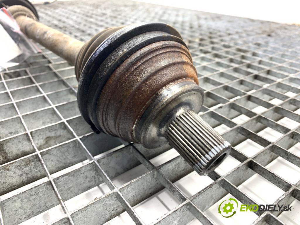 VW GOLF V liftback 2005 77 kW 1.9 TDI 1896 Poloos ľavy predný