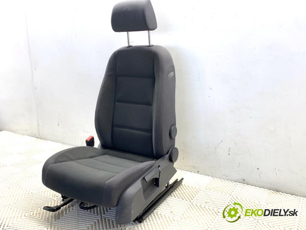 VW GOLF V liftback 2005 77 kW 1.9 TDI 1896 Sedadlo ľavy predný