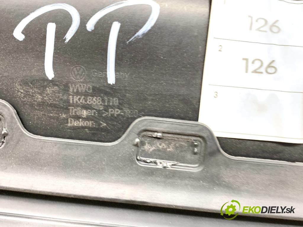 VW GOLF V liftback 2005 77 kW 1.9 TDI 1896 čalúnenie Dvere pravy predný