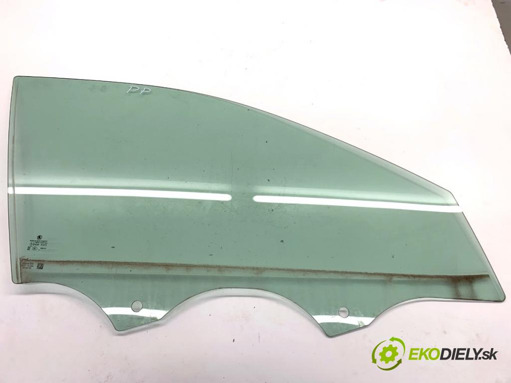 SKODA OCTAVIA IV liftback 2023 140 kW 2.0 TSI 4x4 1984 Okno pravy predný 5E3845202