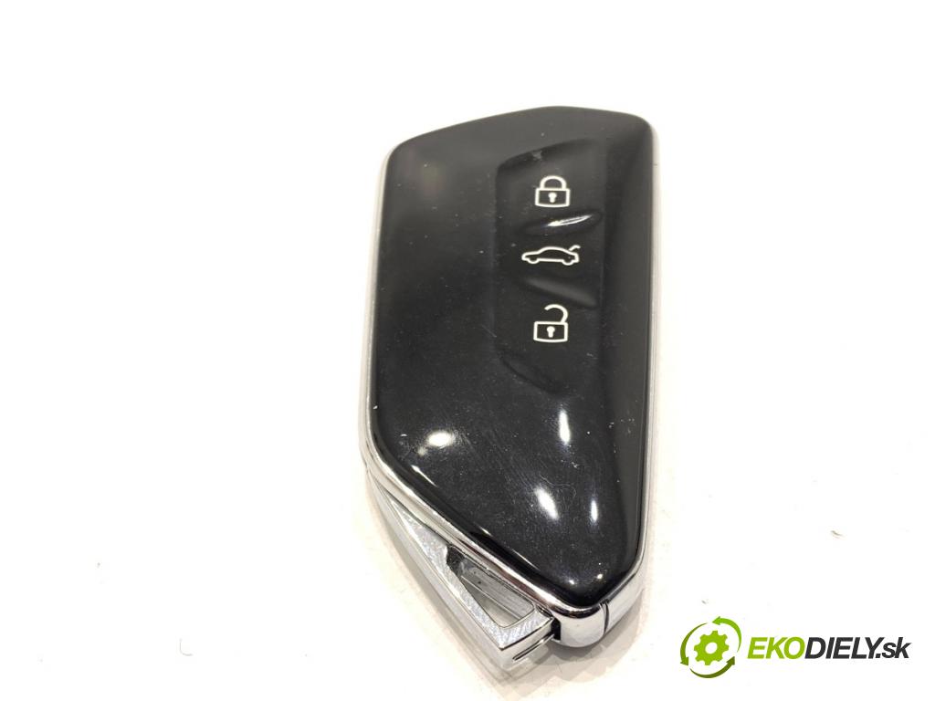 SKODA OCTAVIA IV liftback 2023 140 kW 2.0 TSI 4x4 1984 kľúč DÁLKOVÝ: