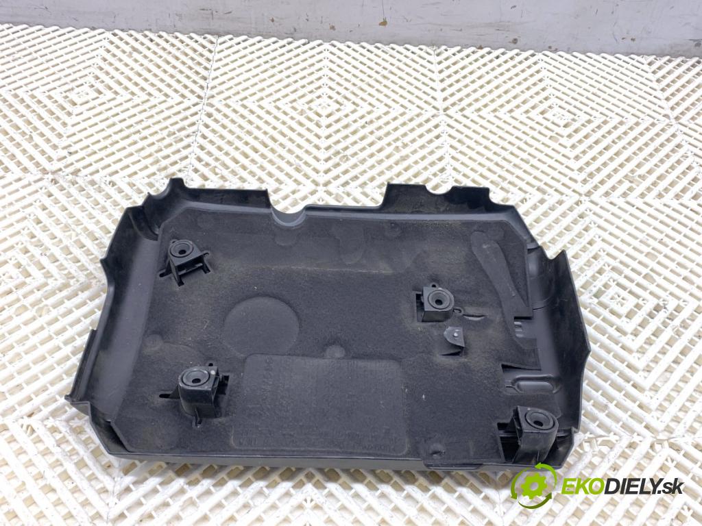 SEAT LEON III liftback 2019 221 kW 2.0 Cupra 1984 Kryt Motor 5F0103925C (Kryt motora)