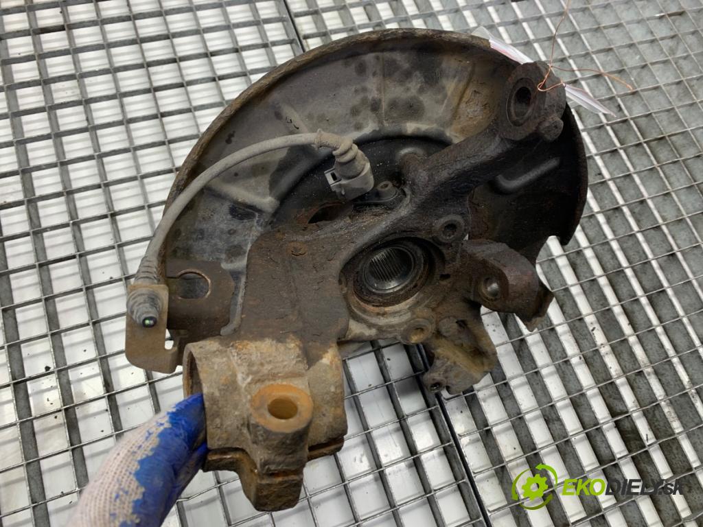 SKODA OCTAVIA II liftback 2008 77 kW 1.9 TDI 1896 náboj pravy predný