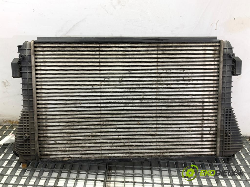 SKODA OCTAVIA II liftback 2008 77 kW 1.9 TDI 1896 intercooler 1K0145803L (Intercooler (chladič stlačeného vzduchu))