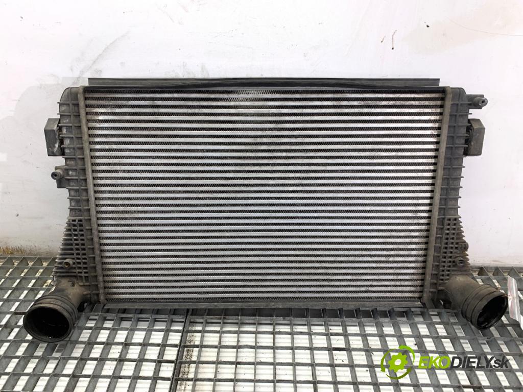 SKODA OCTAVIA II liftback 2008 77 kW 1.9 TDI 1896 intercooler 1K0145803L (Intercooler (chladič nasávaného vzduchu))