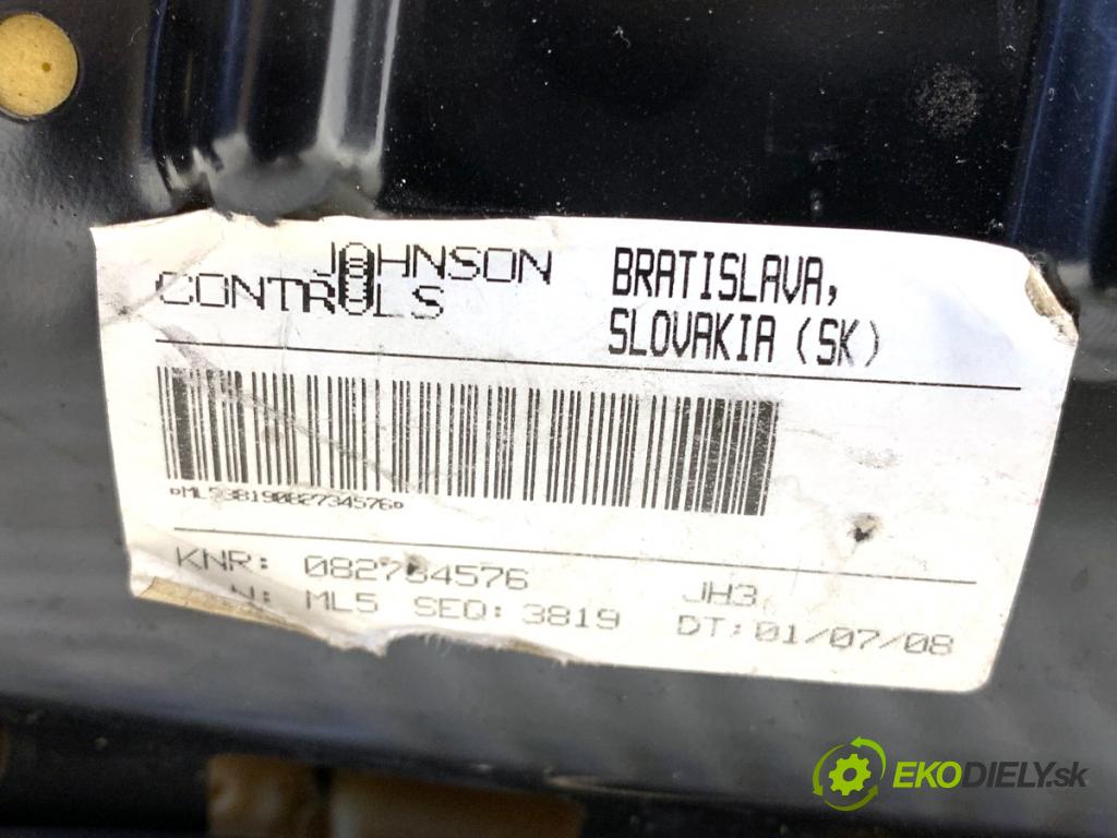 SKODA OCTAVIA II liftback 2008 77 kW 1.9 TDI 1896 Sedadlo ľavy predný
