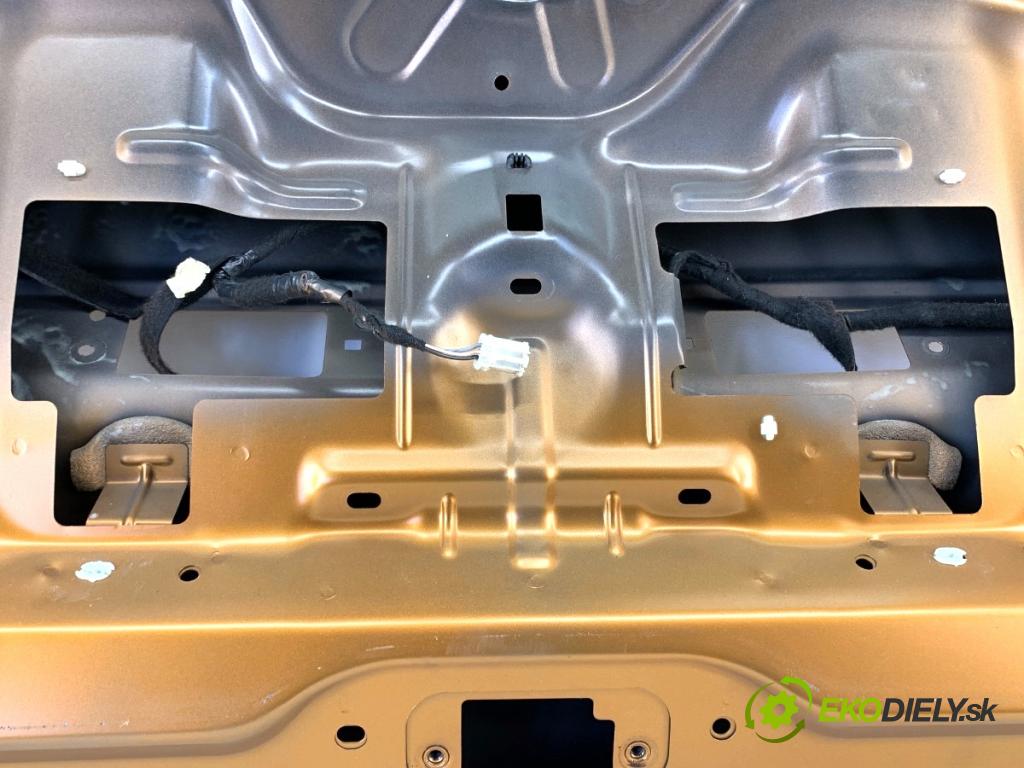 DACIA DUSTER SUV 2018 84 kW 1.6 SCe 115 (HMM1) 1598 kapota zad