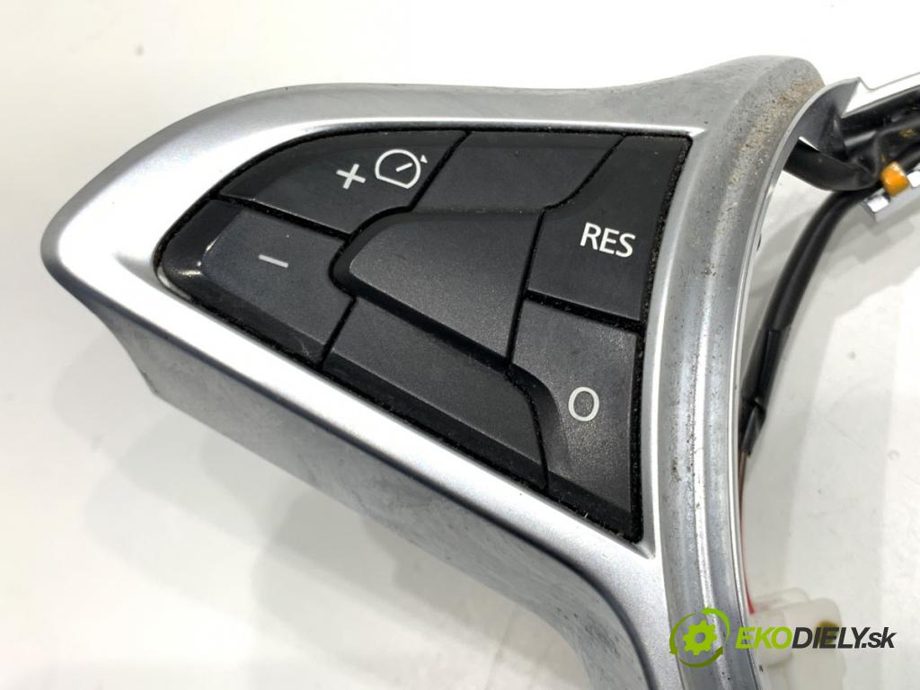 DACIA DUSTER SUV 2018 84 kW 1.6 SCe 115 (HMM1) 1598 SPÍNAČE: volantu 484007487R