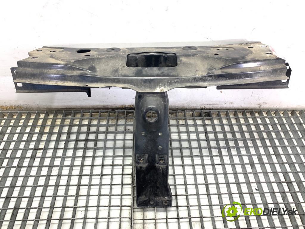 DACIA DUSTER SUV 2018 84 kW 1.6 SCe 115 (HMM1) 1598 držák přední část  (Přední výztuha)