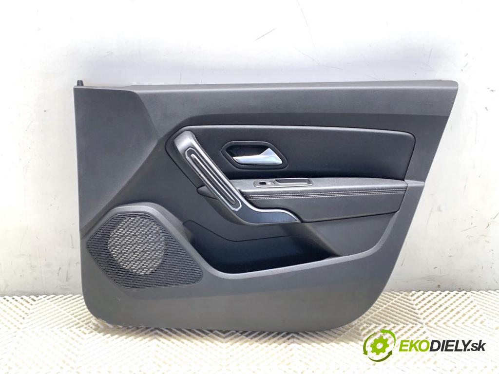 DACIA DUSTER SUV 2018 84 kW 1.6 SCe 115 (HMM1) 1598 čalúnenie Dvere pravy predný 