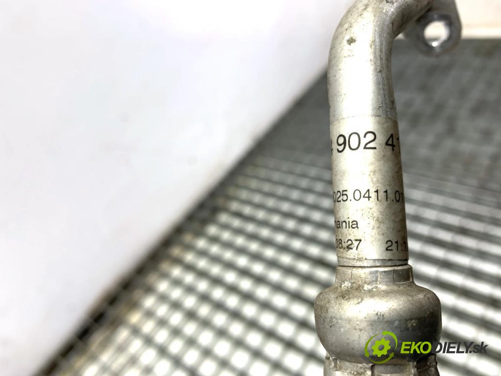 DACIA DUSTER SUV 2018 84 kW 1.6 SCe 115 (HMM1) 1598 rúrka klimatizácie 924902418R (Rúrka klimatizácie)