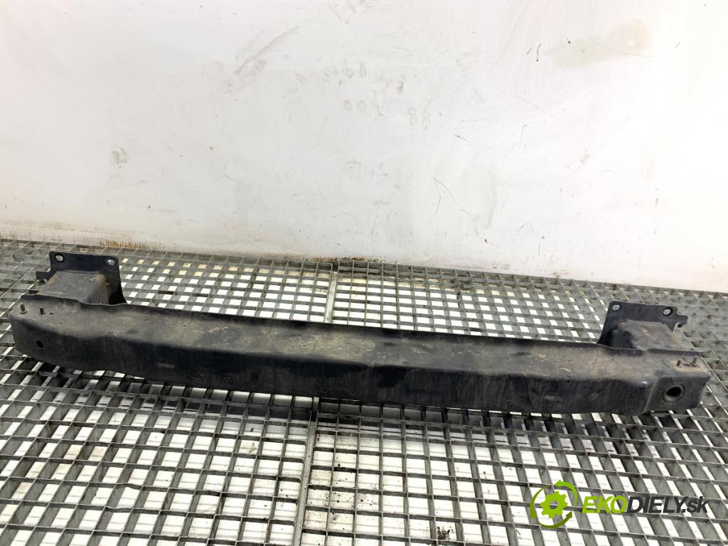 VW PASSAT B8 sedan 2022 206 kW 2.0 TSI 4motion 1984 Výstuha nárazníka zad  (Výstuha zadná)