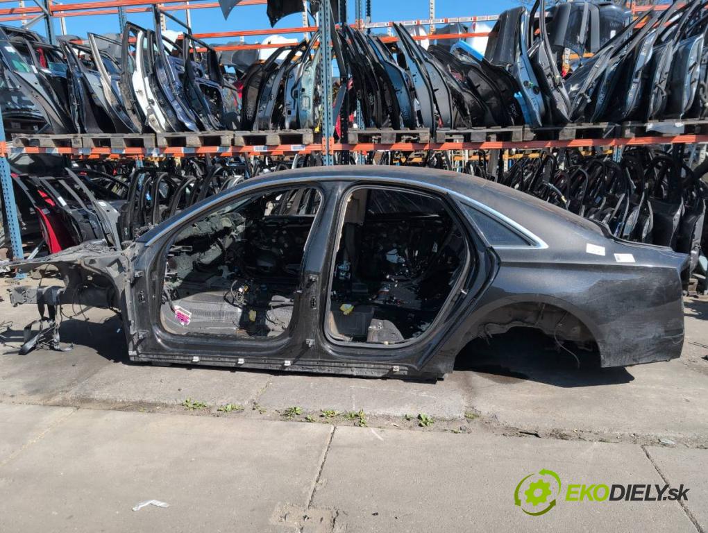 AUDI A8 D4 sedan 2014 283 kW 4.2 TDI quattro 4134 karoséria ČTVRŤÁK: Blatník prah strecha PODŁUŻNICA