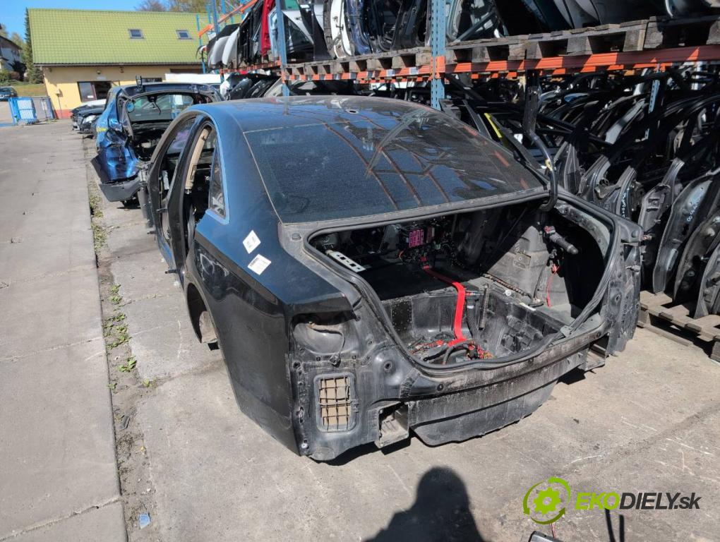 AUDI A8 D4 sedan 2014 283 kW 4.2 TDI quattro 4134 karoséria ČTVRŤÁK: Blatník prah strecha PODŁUŻNICA