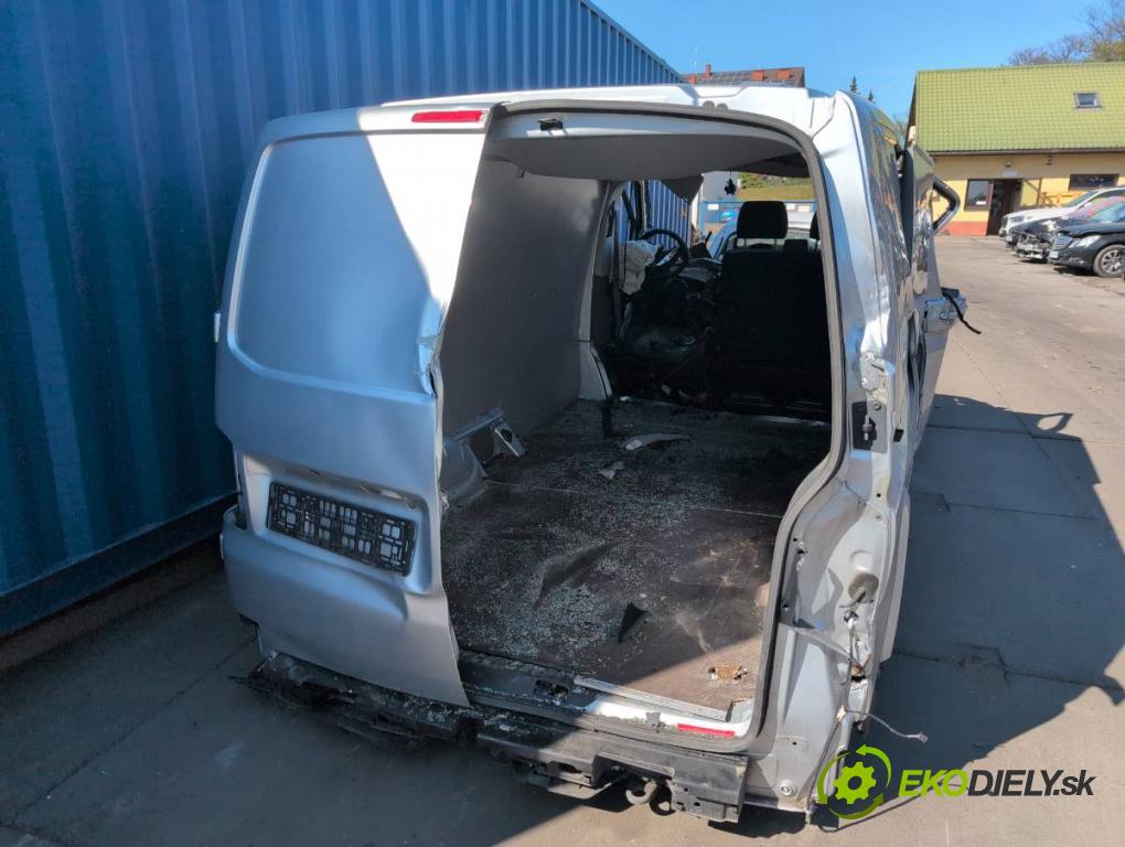 VW TRANSPORTER T6 Autobus 2024 110 kW 2.0 TDI 1968 karoséria ČTVRŤÁK: Blatník prah strecha PODŁUŻNICA