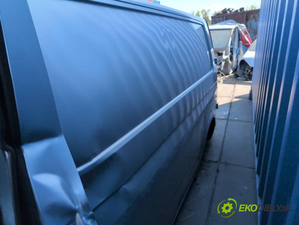 VW TRANSPORTER T6 Autobus 2024 110 kW 2.0 TDI 1968 karoséria ČTVRŤÁK: Blatník prah strecha PODŁUŻNICA