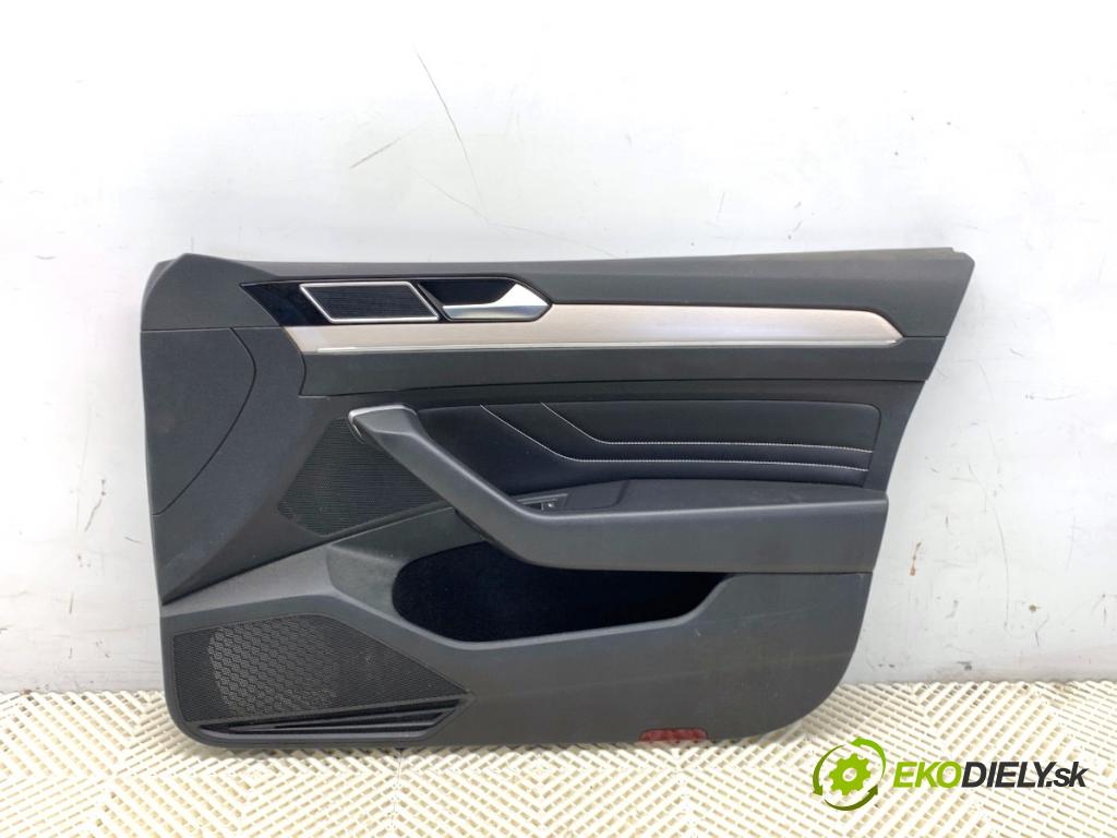 VW PASSAT B8 sedan 2022 206 kW 2.0 TSI 4motion 1984 čalúnenie Dvere pravy predný 