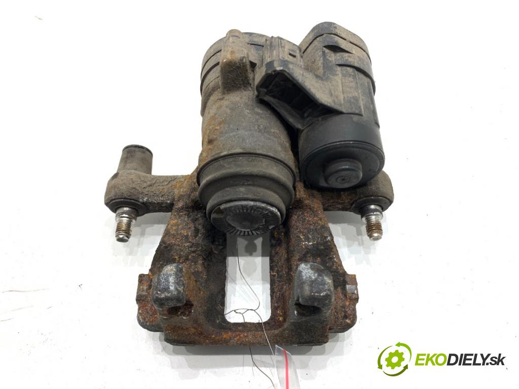 SKODA OCTAVIA IV liftback 2023 140 kW 2.0 TSI 4x4 1984 Brzdič strmeň pravy zad