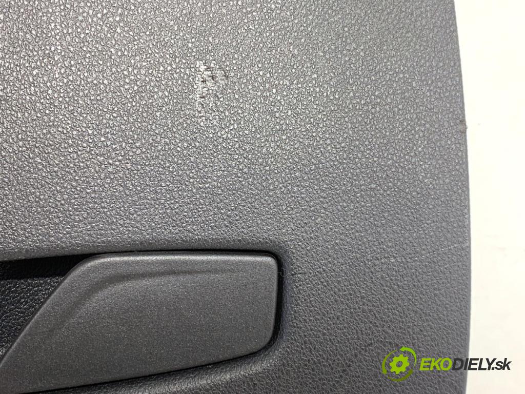 SKODA OCTAVIA IV liftback 2023 140 kW 2.0 TSI 4x4 1984 Priehradka, kastlík spolujazdca 5E4857103 (Priehradka (kastlík))