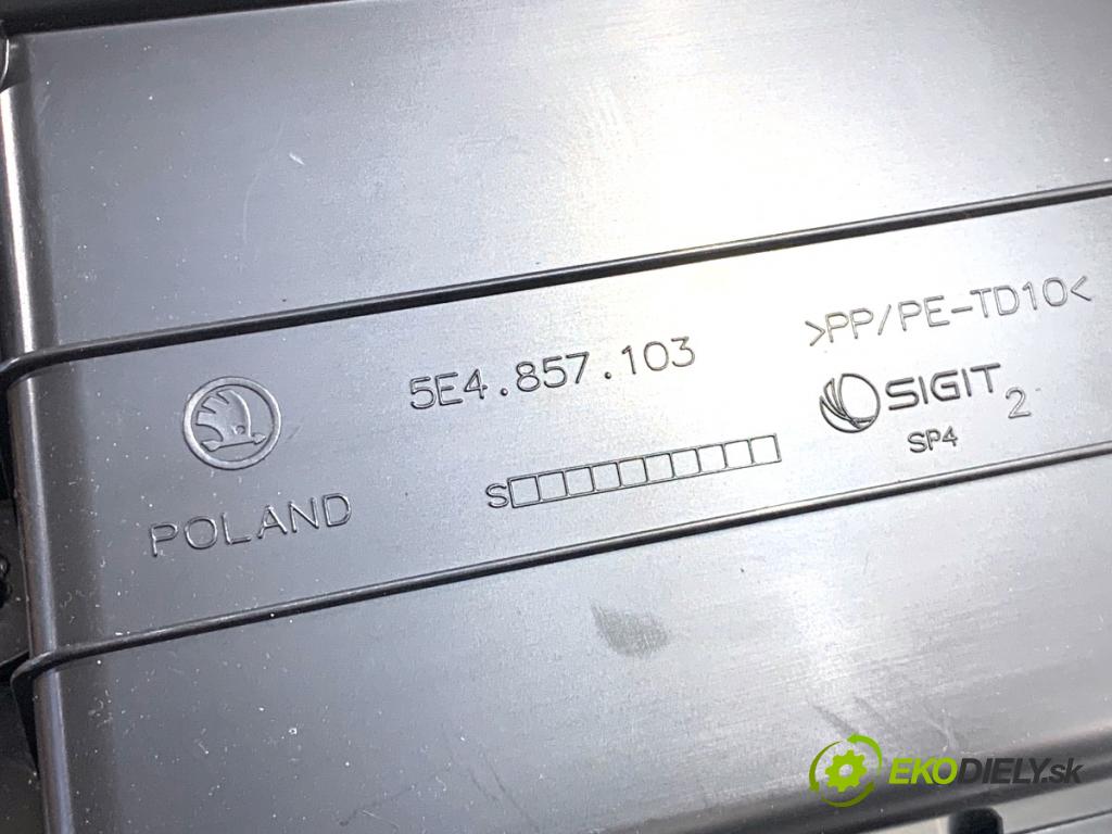 SKODA OCTAVIA IV liftback 2023 140 kW 2.0 TSI 4x4 1984 Priehradka, kastlík spolujazdca 5E4857103 (Priehradka (kastlík))