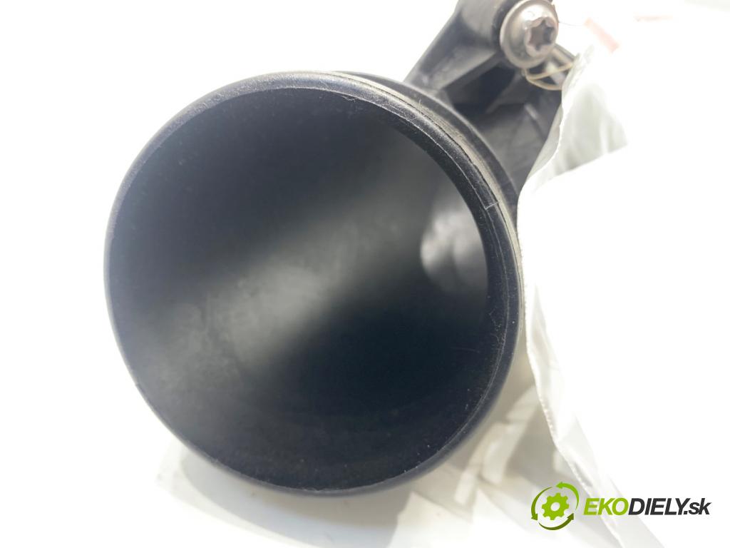 SKODA OCTAVIA IV liftback 2023 140 kW 2.0 TSI 4x4 1984 Rúra turba 5WA129635