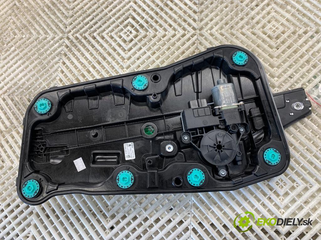 SKODA OCTAVIA IV liftback 2023 140 kW 2.0 TSI 4x4 1984 Mechanizmus okna ľavy zad 5Q0959407D 5E3839655A