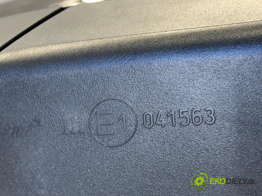 SKODA OCTAVIA IV liftback 2023 140 kW 2.0 TSI 4x4 1984 Spätné zrkadlo pravy LF9R