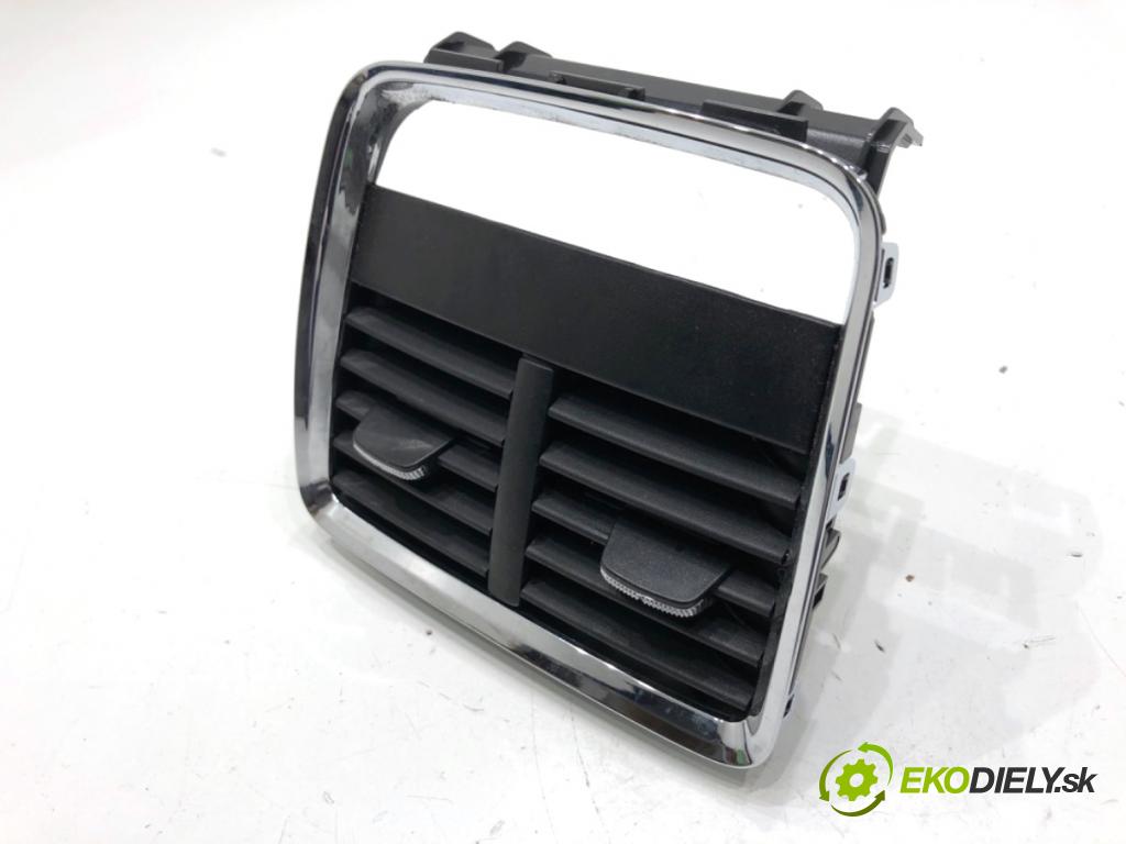 SKODA OCTAVIA IV liftback 2023 140 kW 2.0 TSI 4x4 1984 Mriežky kúrenia zad 5E3819203G