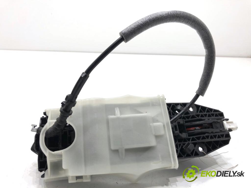 SKODA OCTAVIA IV liftback 2023 140 kW 2.0 TSI 4x4 1984 Kľučka vonkajšia pravy zad 8V0839885
