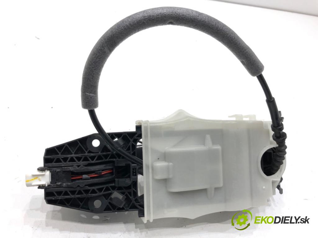 SKODA OCTAVIA IV liftback 2023 140 kW 2.0 TSI 4x4 1984 Kľučka vonkajšia ľavy zad 8V0839885