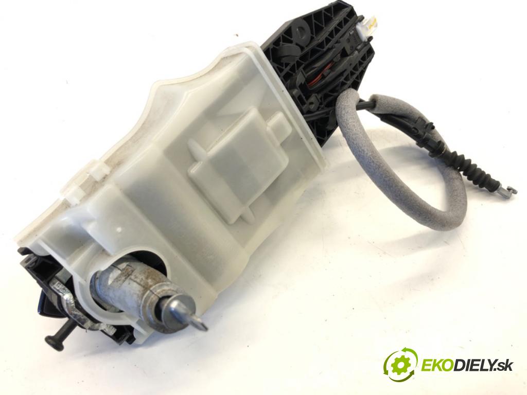 SKODA OCTAVIA IV liftback 2023 140 kW 2.0 TSI 4x4 1984 Kľučka vonkajšia ľavy predný