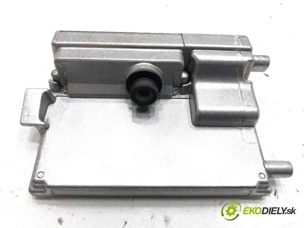 SKODA OCTAVIA IV liftback 2023 140 kW 2.0 TSI 4x4 1984 KAMERA okna prednej 5WA980653D