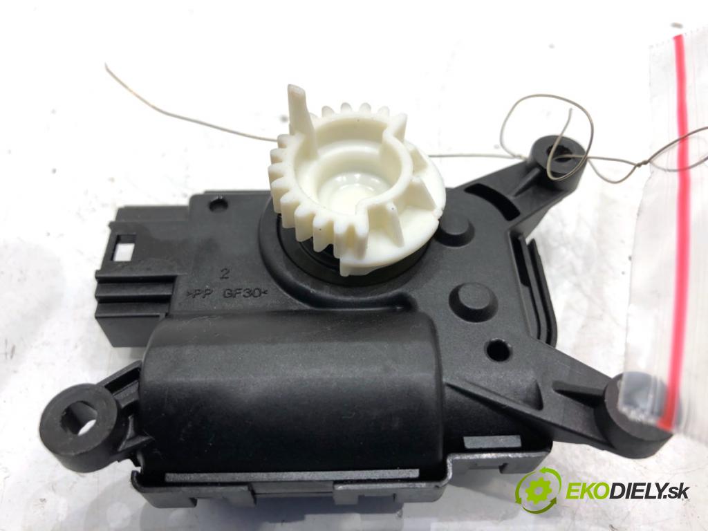 SKODA OCTAVIA IV liftback 2023 140 kW 2.0 TSI 4x4 1984 Motor kúrenia 2Q0907511G