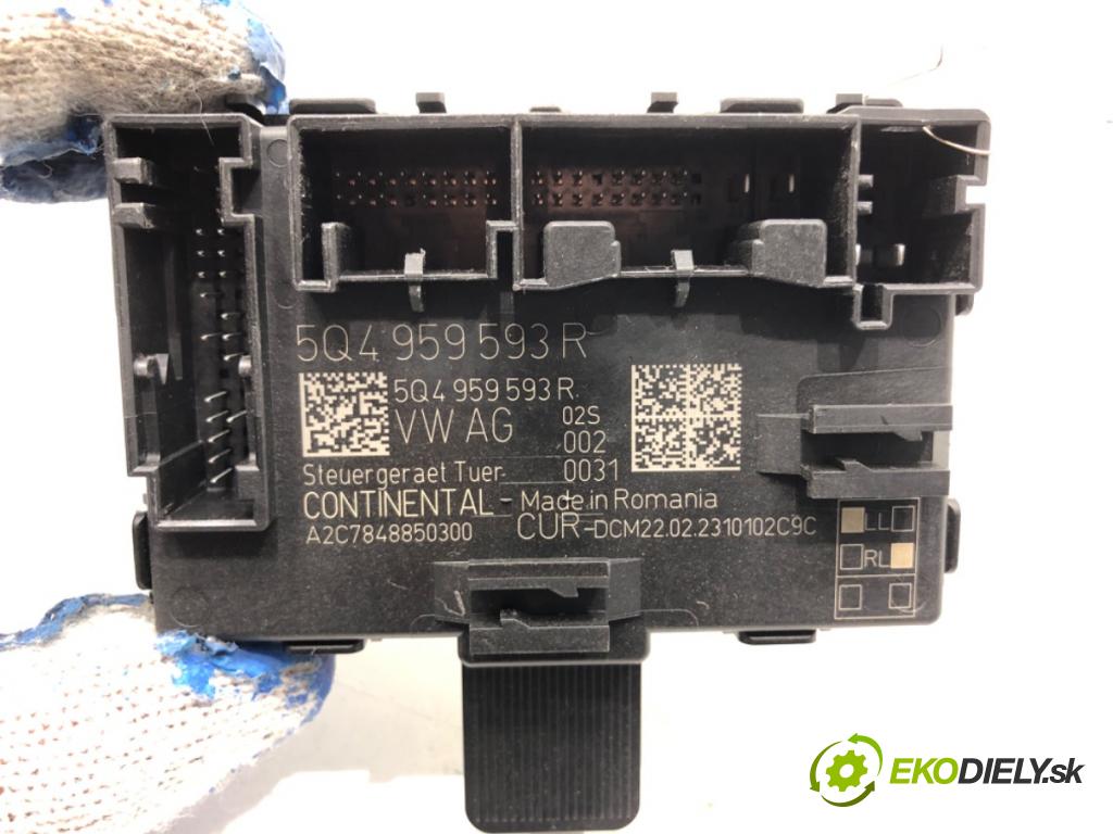 SKODA OCTAVIA IV liftback 2023 140 kW 2.0 TSI 4x4 1984 Modul Dvere predný ľavy 5Q4959593R