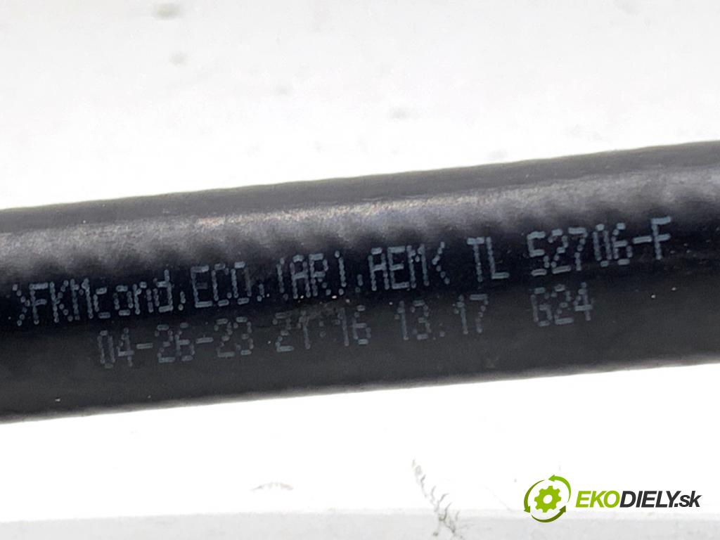 SKODA OCTAVIA IV liftback 2023 140 kW 2.0 TSI 4x4 1984 Rúrka PALIVO: 5WA133987F