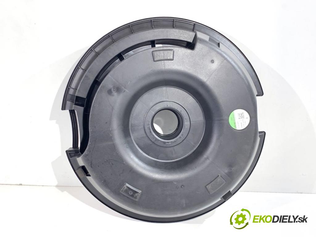 SEAT LEON III liftback 2019 221 kW 2.0 Cupra 1984 subwoofer 6C0035621 (Audio zariadenie)
