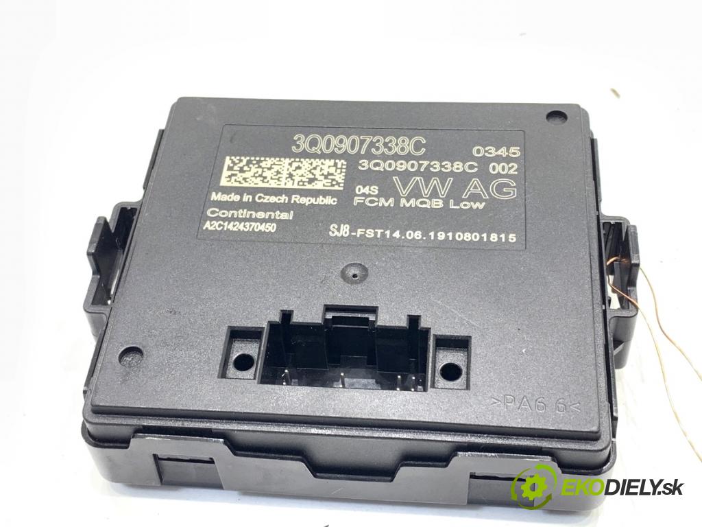 SEAT LEON III liftback 2019 221 kW 2.0 Cupra 1984 Modul GATEWAY 3Q0907338C