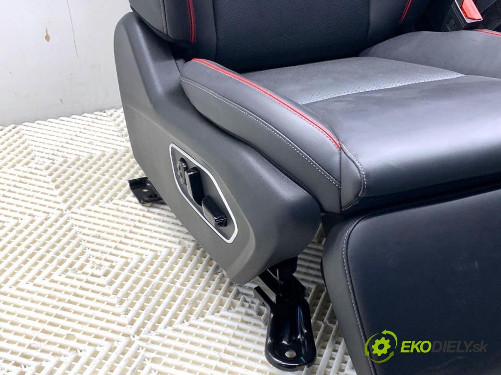 BAIC X75 SUV 2024 138 kW DCT 1498 Sedadlá, sedačky Sedadlo bočné