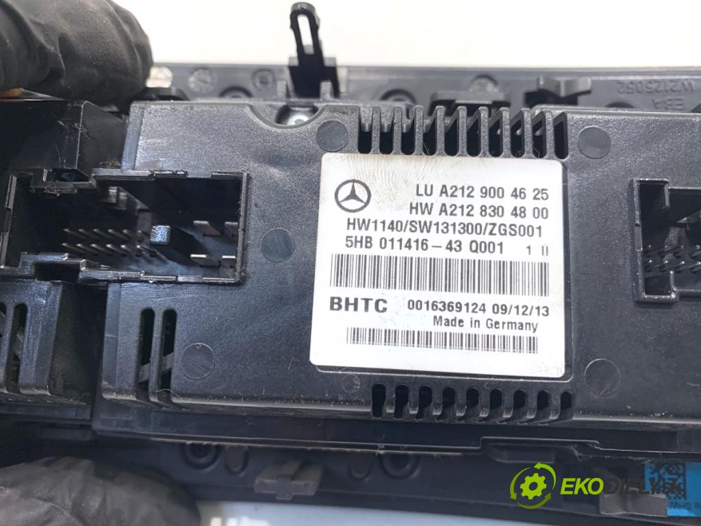 MERCEDES-BENZ W212 sedan 2014 115 kW E 200 NGT (212.035) 1991 Panel ovládania kúrenia A2129004625 (Prepínacie páčky pod volantom)
