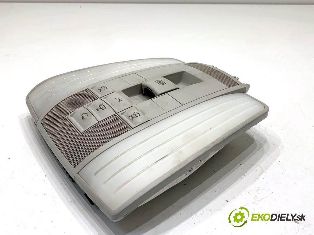 MERCEDES-BENZ W212 sedan 2014 115 kW E 200 NGT (212.035) 1991 Svetlo stropné A2129001123