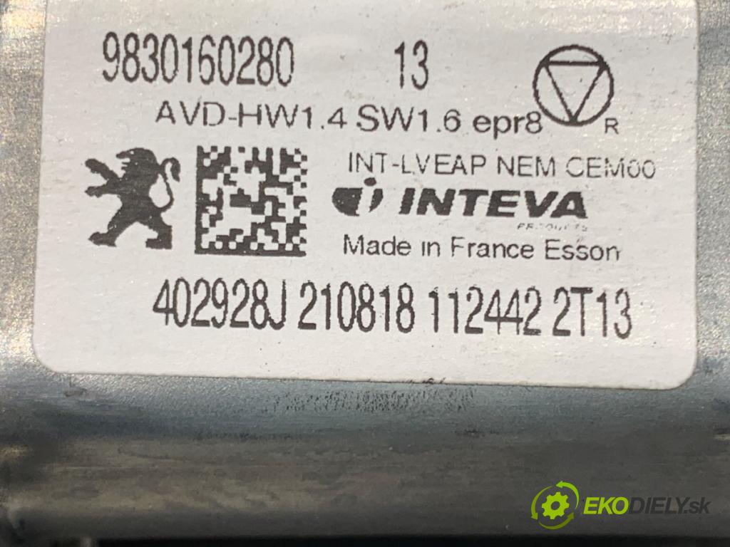PEUGEOT 508 II liftback 2018 130 kW 2.0 BlueHDI 180 (FHEHZR, FHEHZN) 1997 Mechanizmus okna pravy predný 9830160280