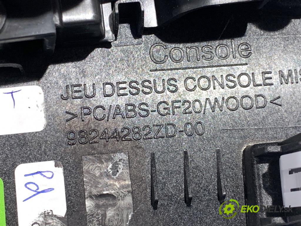 PEUGEOT 508 II liftback 2018 130 kW 2.0 BlueHDI 180 (FHEHZR, FHEHZN) 1997 lišty kryt 98244282ZD 9816046077 (Lišta)