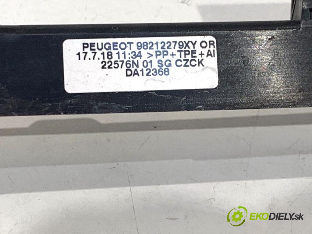 PEUGEOT 508 II liftback 2018 130 kW 2.0 BlueHDI 180 (FHEHZR, FHEHZN) 1997 lišta Sbírání: přední část pravý 98212279XY