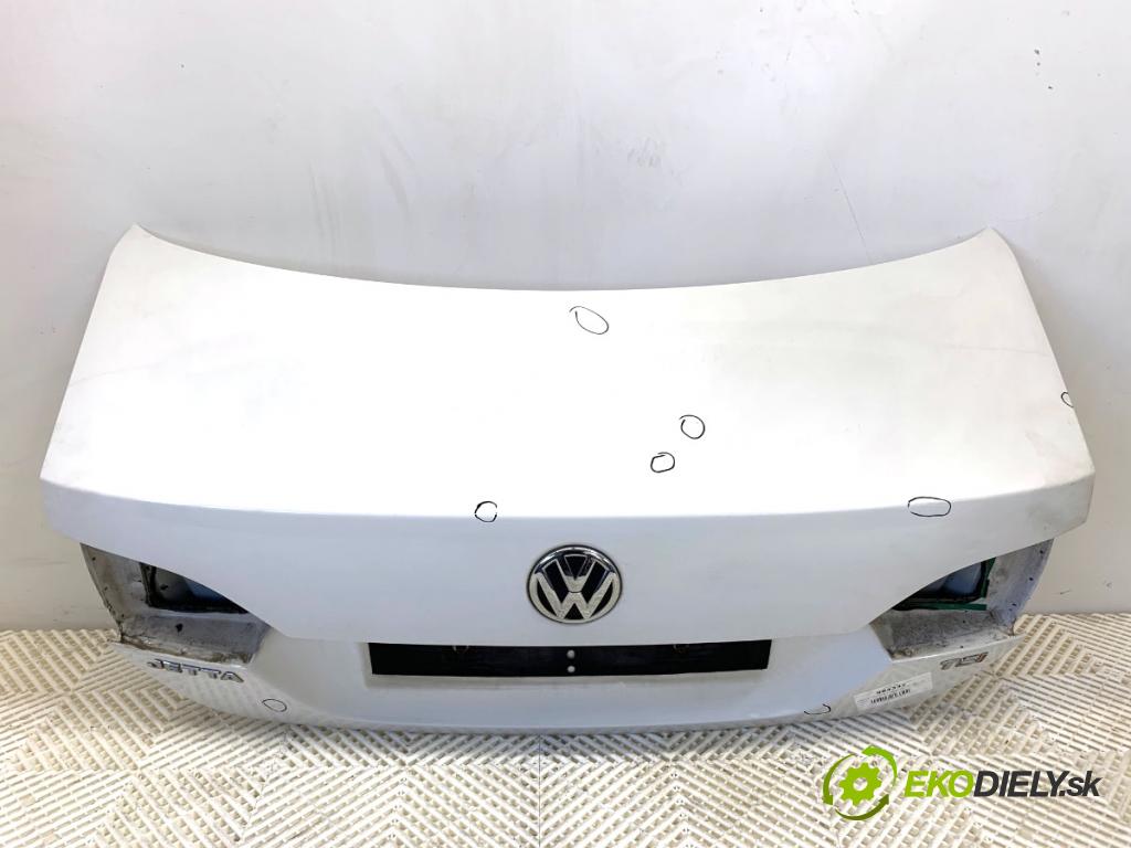 VW JETTA IV sedan 2012 90 kW 1.4 TSI 1390 kapota zad LB9A