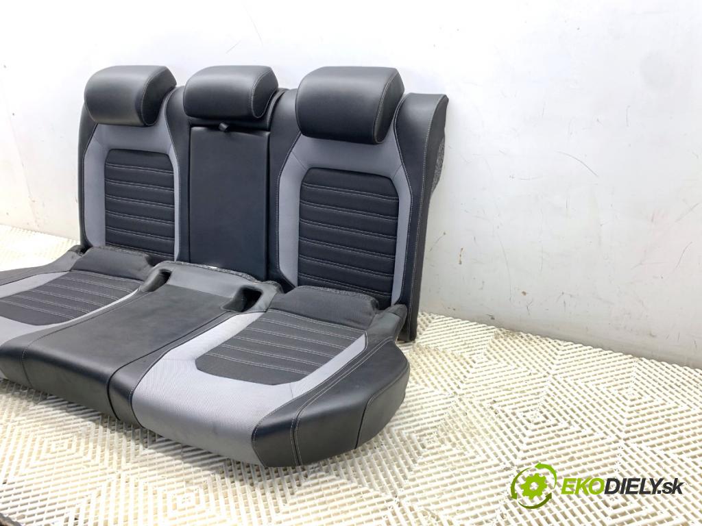 VW JETTA IV sedan 2012 90 kW 1.4 TSI 1390 sedadlo druhý VLÁDA: