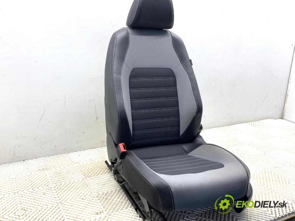 VW JETTA IV sedan 2012 90 kW 1.4 TSI 1390 sedadlo levý přední část
